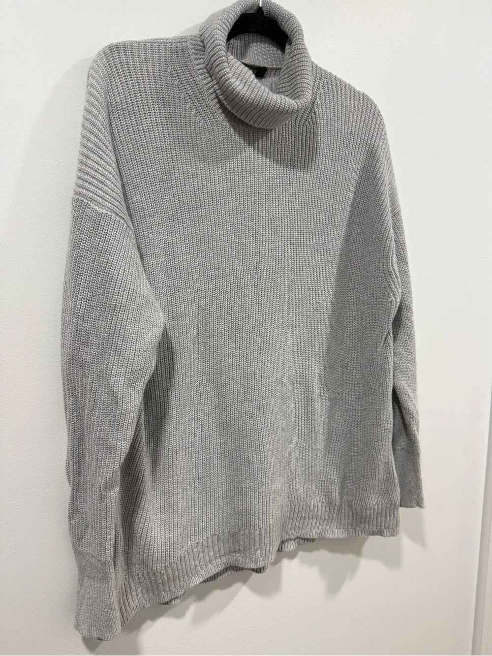J. Crew Women's Cotton Cashmere Blend Size M Gray Ribbed Turtleneck Sweater